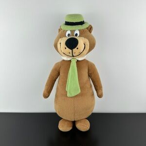 Six Flags Hanna-Barbera Yogi Bear 14” Brown Teddy Plush Green Hat & Tie
